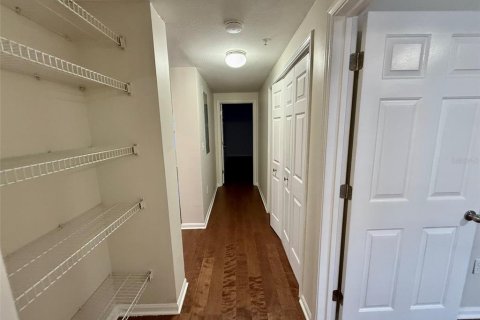 Condo in Kissimmee, Florida, 2 bedrooms  № 1850922 - photo 18