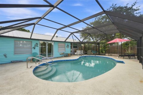House in Englewood, Florida 2 bedrooms, 111.39 sq.m. № 2334038 - photo 7