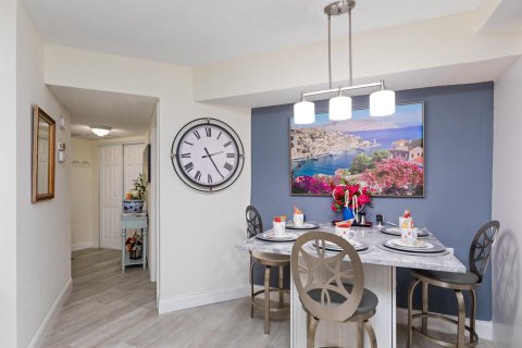 Купить кондоминиум в Тамарак, Флорида 3 комнаты, 88.26м2, № 2187136 - фото 14