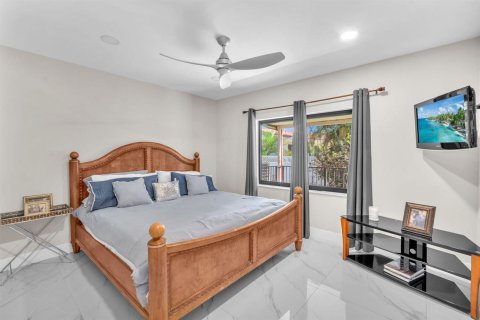Villa ou maison à vendre à Miami, Floride: 3 chambres, 240.52 m2 № 2146831 - photo 21