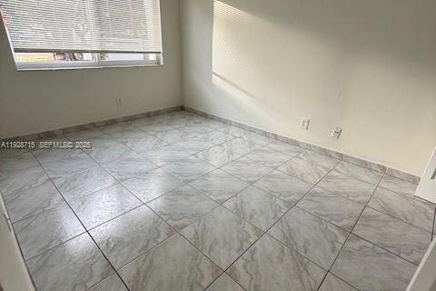 Copropriété à louer à Coral Springs, Floride: 2 chambres, 76.18 m2 № 1987195 - photo 9