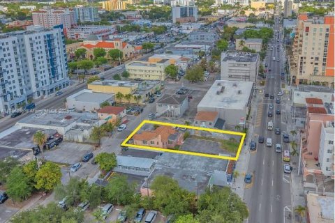 Commercial property in Miami, Florida № 1807788 - photo 3