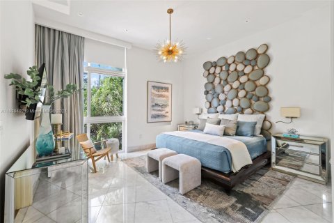 Condominio en venta en Miami Beach, Florida, 2 dormitorios, 191.1 m2 № 1859785 - foto 24