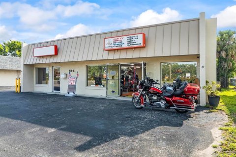Propiedad comercial en venta en South Daytona, Florida, 358.23 m2 № 1787489 - foto 5