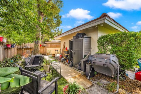 Villa ou maison à vendre à Coral Springs, Floride: 3 chambres, 158.86 m2 № 2066879 - photo 19