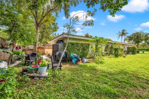 Villa ou maison à vendre à Coral Springs, Floride: 3 chambres, 158.86 m2 № 2066879 - photo 20