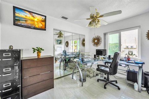 Villa ou maison à vendre à Coral Springs, Floride: 3 chambres, 158.86 m2 № 2066879 - photo 29