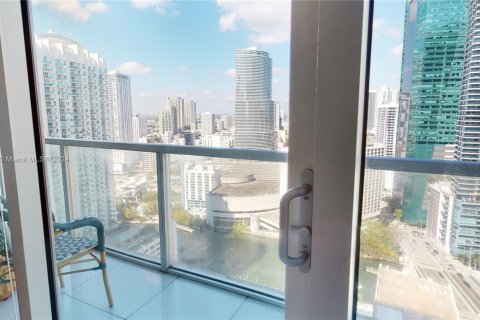 Condo in Miami, Florida, 2 bedrooms  № 1981932 - photo 25