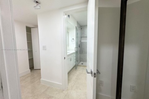 Copropriété à louer à North Miami Beach, Floride: 3 chambres, 138.05 m2 № 1898308 - photo 28