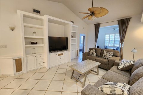 Condo in Bradenton, Florida, 2 bedrooms  № 2203028 - photo 5