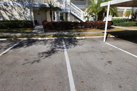 Condo in Bradenton, Florida, 2 bedrooms  № 2203028 - photo 3