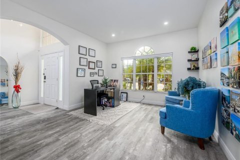 House in Land O' Lakes, Florida 5 bedrooms, 316.43 sq.m. № 2378036 - photo 6