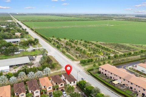 Casa en venta en Homestead, Florida, 3 dormitorios, 182.27 m2 № 2005941 - foto 29