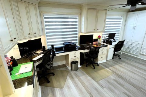 Villa ou maison à vendre à Weston, Floride: 3 chambres, 180.42 m2 № 2028277 - photo 23