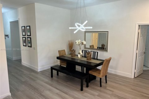 Villa ou maison à vendre à Weston, Floride: 3 chambres, 180.42 m2 № 2028277 - photo 6