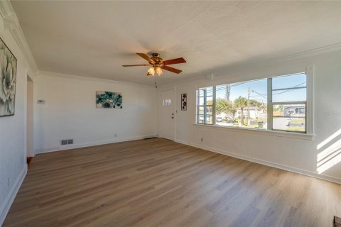 Villa ou maison à vendre à Daytona Beach, Floride: 3 chambres, 143.72 m2 № 2425309 - photo 6