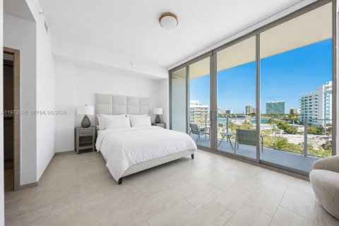 Copropriété à louer à Bay Harbor Islands, Floride: 4 chambres, 207.17 m2 № 2079690 - photo 10