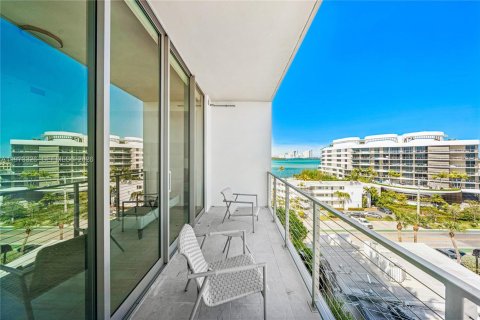 Copropriété à louer à Bay Harbor Islands, Floride: 4 chambres, 207.17 m2 № 2079690 - photo 12