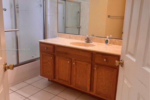 Casa en alquiler en Port St. Lucie, Florida, 3 dormitorios, 142.88 m2 № 1895324 - foto 14