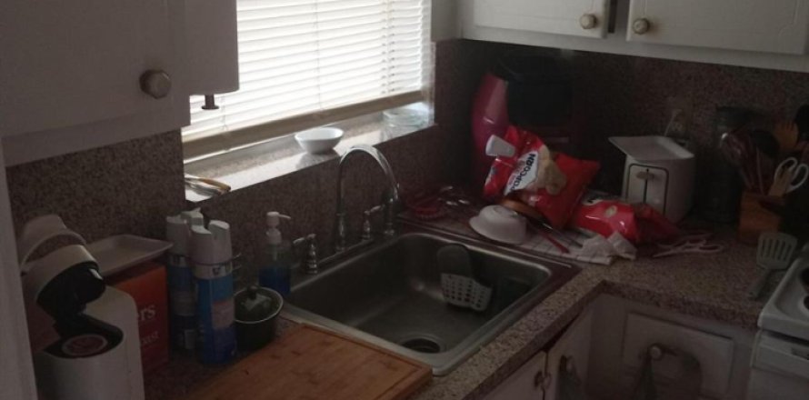 Condominio en Sunrise, Florida, 2 dormitorios  № 2175544