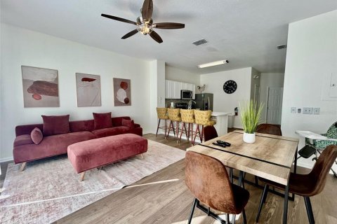 Купить таунхаус в Киссимми, Флорида 5 комнат, 133.78м2, № 1552356 - фото 2