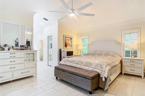 House in Orlando, Florida 4 bedrooms, 246.01 sq.m. № 2140999 - photo 24