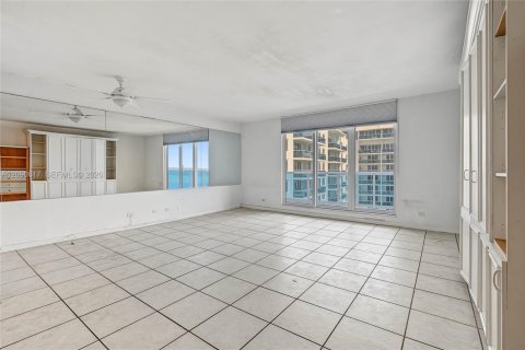 Copropriété à vendre à Miami Beach, Floride: 55.74 m2 № 2369772 - photo 10