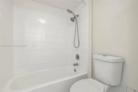 Copropriété à vendre à Miami Beach, Floride: 55.74 m2 № 2369772 - photo 15