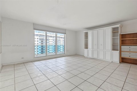 Copropriété à vendre à Miami Beach, Floride: 55.74 m2 № 2369772 - photo 11