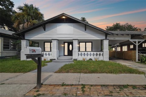 Casa en Tampa, Florida 3 dormitorios, 165.55 m2 № 2372973