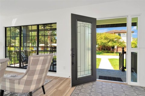 Villa ou maison à vendre à Tampa, Floride: 4 chambres, 212.75 m2 № 2149212 - photo 17