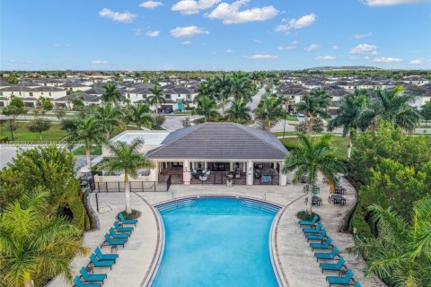 Adosado en venta en Homestead, Florida, 3 dormitorios, 142.14 m2 № 1992381 - foto 24