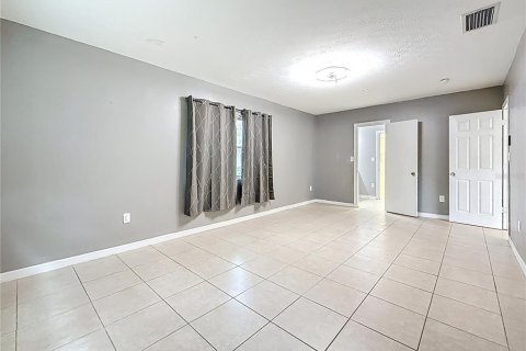 House in Temple Terrace, Florida 4 bedrooms, 203.27 sq.m. № 1795743 - photo 26