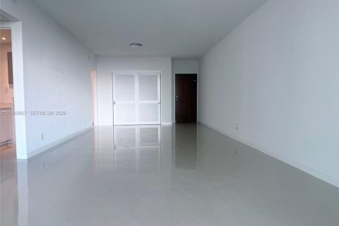 Condo in Hollywood, Florida, 1 bedroom  № 2053067 - photo 6