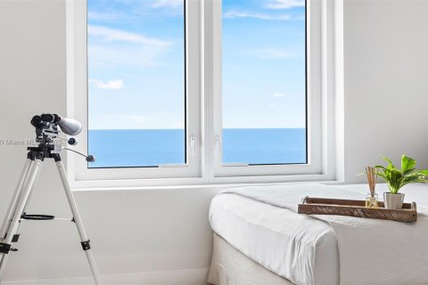 Condo in Miami Beach, Florida, 2 bedrooms  № 2022954 - photo 30