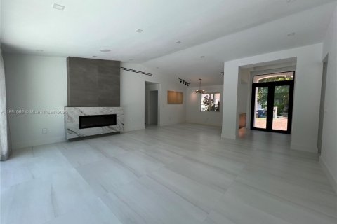 Casa en venta en Palmetto Bay, Florida, 4 dormitorios, 218.88 m2 № 1854767 - foto 18