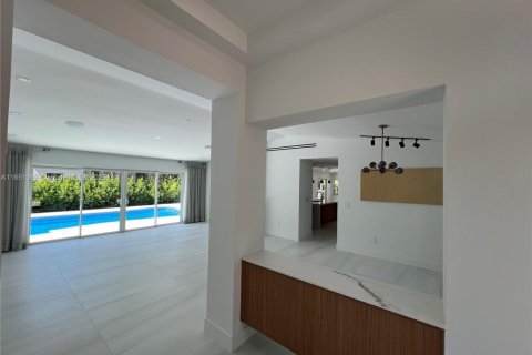 Casa en venta en Palmetto Bay, Florida, 4 dormitorios, 218.88 m2 № 1854767 - foto 16