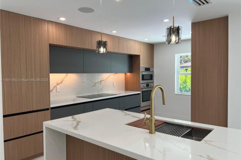 Casa en venta en Palmetto Bay, Florida, 4 dormitorios, 218.88 m2 № 1854767 - foto 23