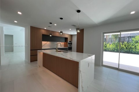 Casa en venta en Palmetto Bay, Florida, 4 dormitorios, 218.88 m2 № 1854767 - foto 30
