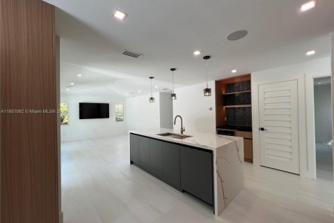 Casa en venta en Palmetto Bay, Florida, 4 dormitorios, 218.88 m2 № 1854767 - foto 27