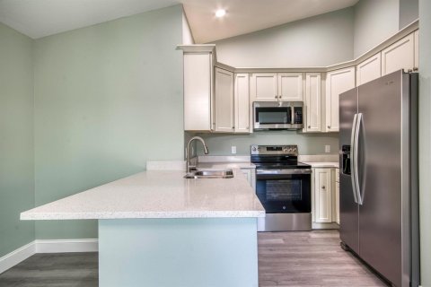 Casa en venta en Okeechobee, Florida, 3 dormitorios, 153.29 m2 № 2260978 - foto 10