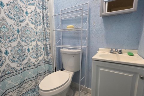 Immobilier commercial à louer à Homestead, Floride: 1 chambre, 144 m2 № 1999184 - photo 7