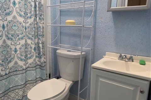 Immobilier commercial à louer à Homestead, Floride: 1 chambre, 144 m2 № 1999184 - photo 9