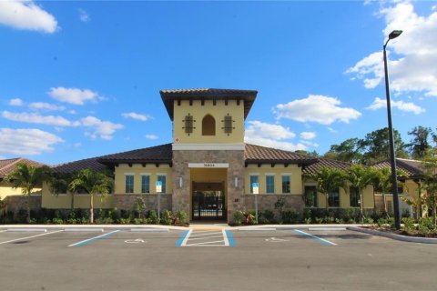 Villa ou maison à louer à Bradenton, Floride: 4 chambres, 192.21 m2 № 1905189 - photo 23