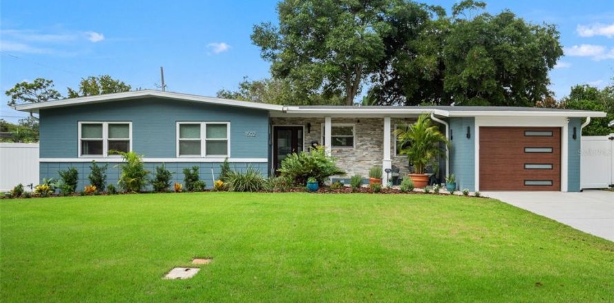 Casa en Orlando, Florida 4 dormitorios, 190.17 m2 № 2386553