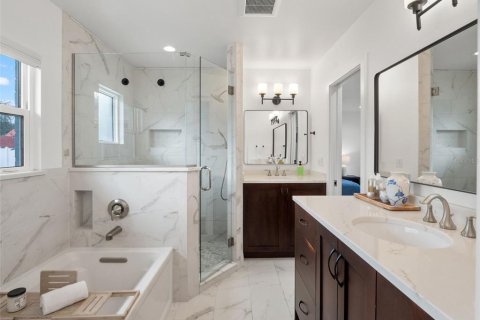 Casa en venta en Orlando, Florida, 4 dormitorios, 190.17 m2 № 2386553 - foto 16