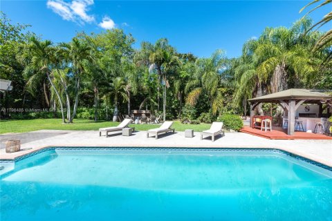 Casa en venta en Pinecrest, Florida, 4 dormitorios, 250.84 m2 № 1708960 - foto 13