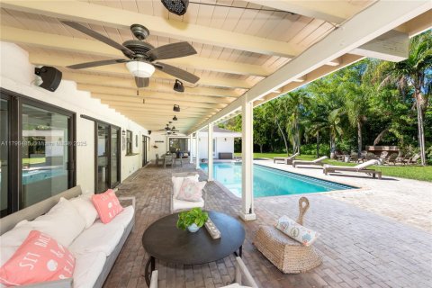 Casa en venta en Pinecrest, Florida, 4 dormitorios, 250.84 m2 № 1708960 - foto 12