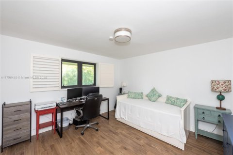 Casa en venta en Pinecrest, Florida, 4 dormitorios, 250.84 m2 № 1708960 - foto 27