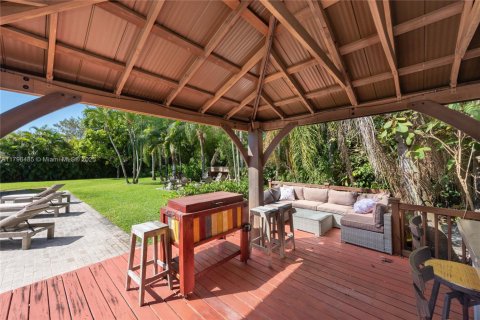 Casa en venta en Pinecrest, Florida, 4 dormitorios, 250.84 m2 № 1708960 - foto 10